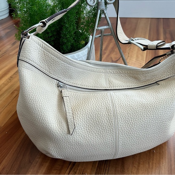 Coach Hobo Purse - Picture 2 of 12